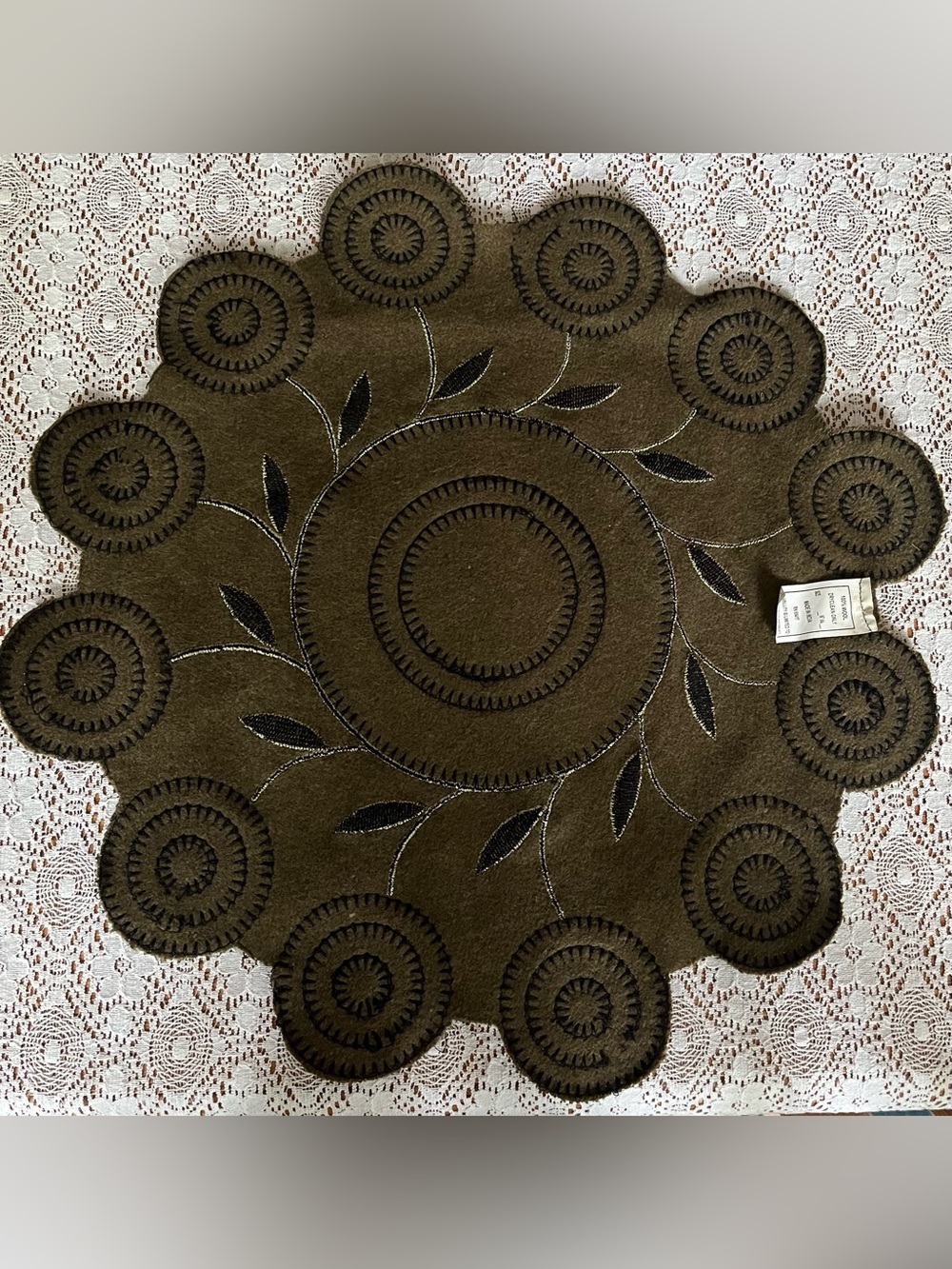 Tabletop Penny "Rug" - Picture 3 of 5